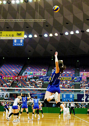 黒鷲旗第42回全日本バレーボール男子・女子選手権大会