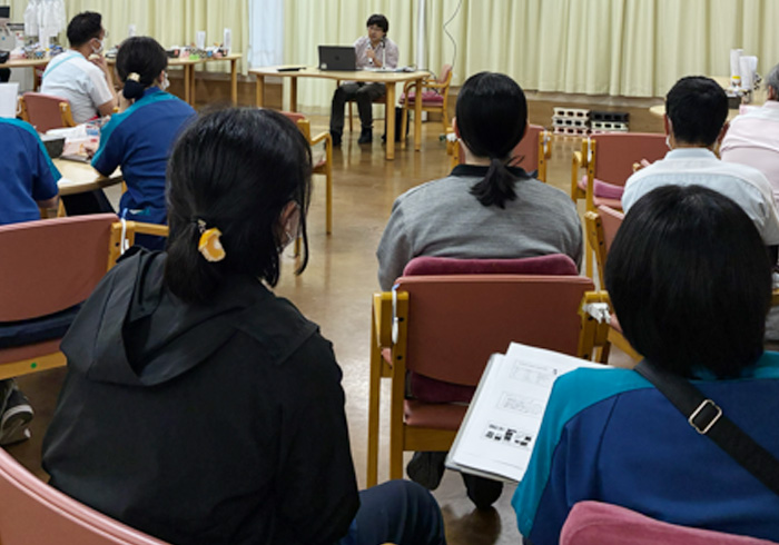 エルサ上尾